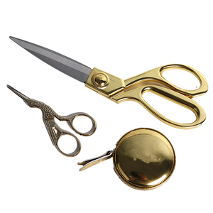 Scissors: Gift Set: Dressmaking (8inch) and Embroidery (3.5inch),measure tape 150mm gold