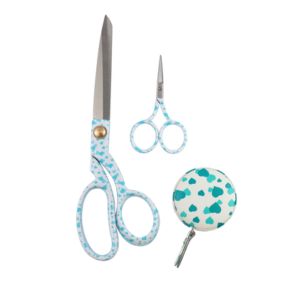 Heart Scissor Gift Set: Dressmaking (8.5inch) and Embroidery (3.5inch) measure tape
